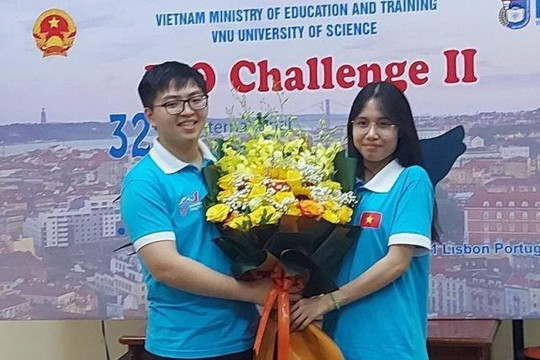 Phú Thọ: 2 học sinh “đặc biệt” đạt huy chương Olympic Sinh học quốc tế 2021