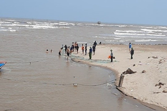 Nam Định: Tìm thấy thi thể 3 cựu giáo viên bị đuối nước