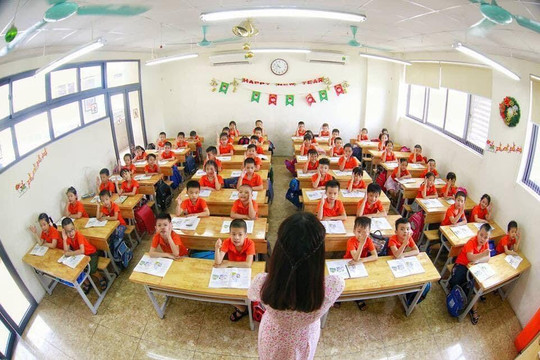 Học sinh Hà Nội được giảm 50% học phí
