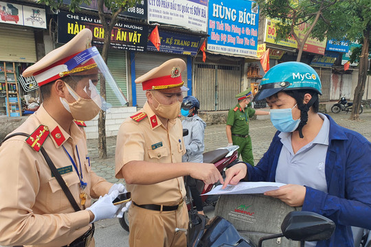 Kiểm soát hơn 12,4 nghìn lượt phương tiện ra - vào thành phố Hà Nội