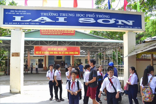 Kiên Giang: Học sinh trở lại trường vào ngày 4/10