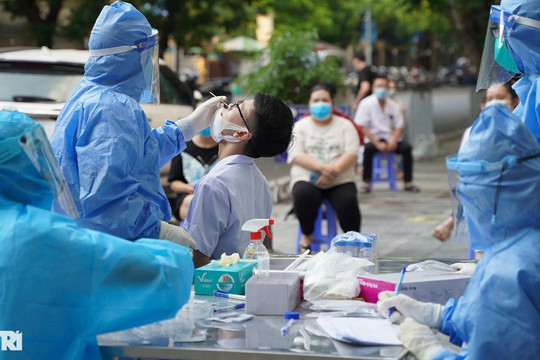 2 nhân viên Bệnh viện Việt Đức dương tính SARS-Cov-2