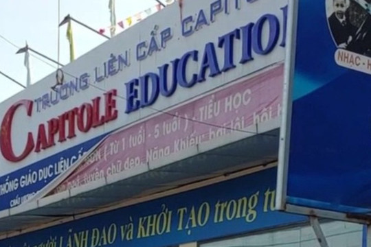 Hà Nội: Bất chấp quy định phòng dịch, Trường liên cấp Capitole mở cửa đón học sinh đến trường