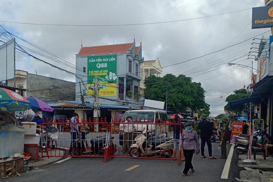 Nam Định: Thêm 18 ca Covid-19 mới, ca cộng đồng bán quần áo tại Giao Thuỷ