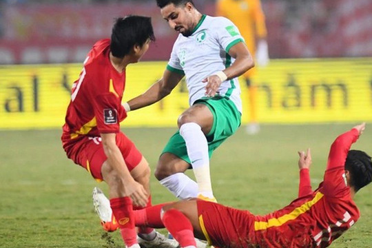Đội tuyển Việt Nam bị trừ bao nhiêu điểm sau trận thua Saudi Arabia?