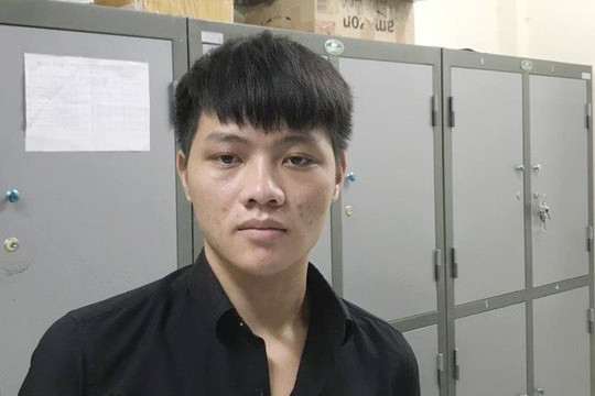 Thanh niên quê Ninh Bình nổi máu côn đồ doạ chặt ngón tay cướp điện thoại