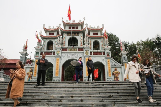 Bắc Ninh đóng cửa đền Bà Chúa Kho