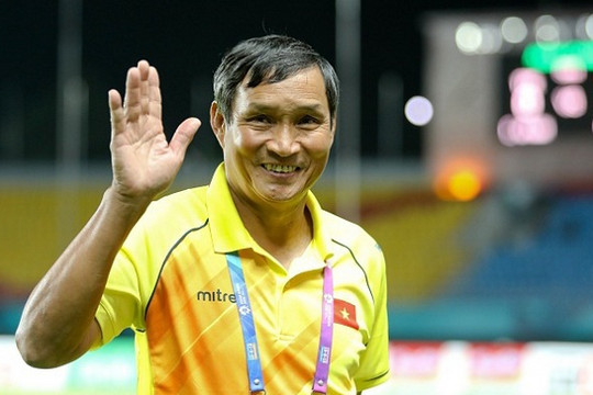 HLV Mai Đức Chung xin thôi dẫn dắt tuyển nữ Việt Nam ở World Cup, VFF nói gì?