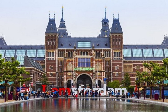 Hà Lan: Giới hạn số lượng du học sinh để kiểm soát chất lượng