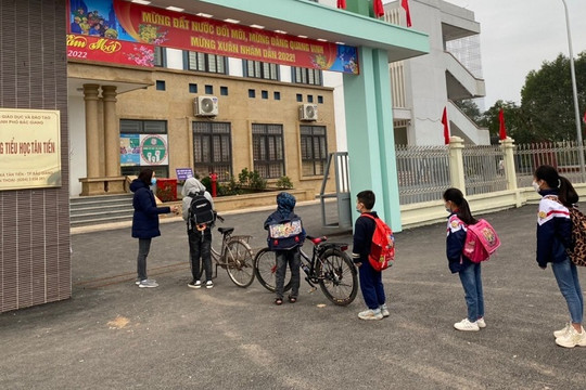 Bắc Giang: 100% trường học mở cửa “thích ứng” với hơn 2.600 F0