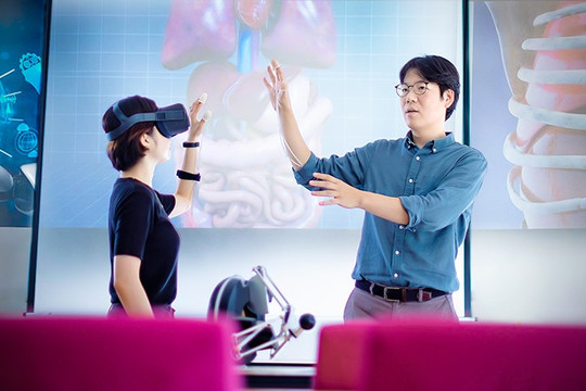 Hàn Quốc: Ứng dụng công nghệ thực tế ảo trong đào tạo y khoa