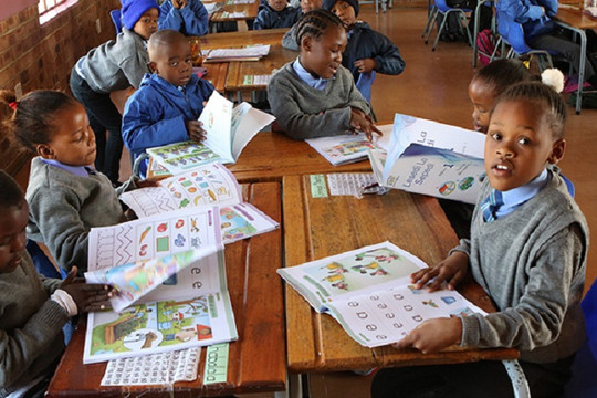 Nam Phi: Hệ thống giáo dục tìm cách phục hồi sau đại dịch