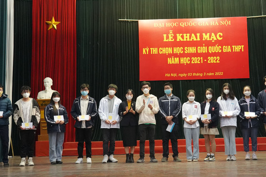 Thêm mùa vàng học sinh giỏi quốc gia cho khối THPT chuyên của Đại học Quốc gia Hà Nội