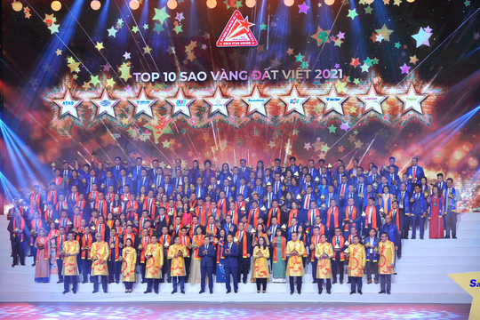 Thiên Long nhận giải thưởng Top 10 Sao Vàng Đất Việt năm 2021