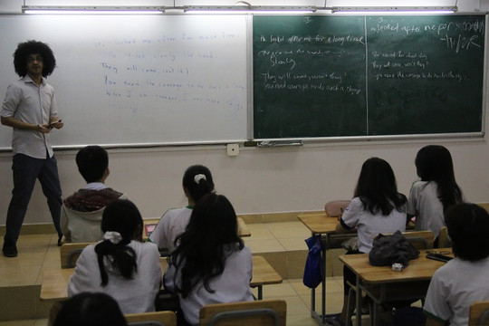 Dạy Anh văn với giáo viên người nước ngoài: Chất lượng như kỳ vọng?
