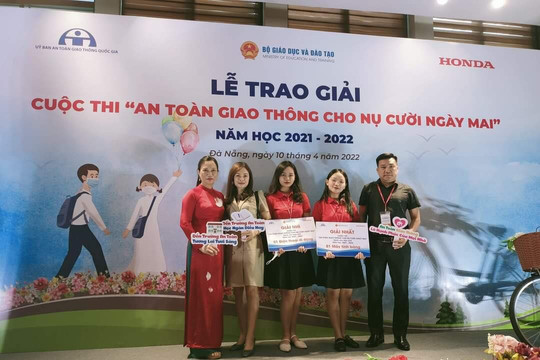 Học sinh Lào Cai đạt giải nhất cuộc thi “An toàn giao thông cho nụ cười ngày mai”
