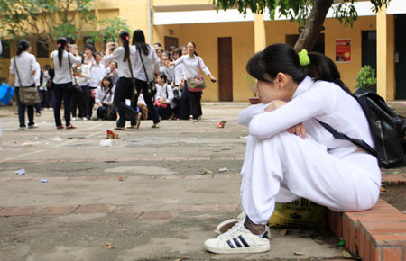 Vượt qua trầm cảm học đường: Để trẻ hiểu được người thân và xã hội quan tâm nhường nào