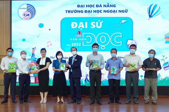 Đà Nẵng: Trường Đại học Ngoại ngữ chú trọng kỹ năng đọc sách cho sinh viên