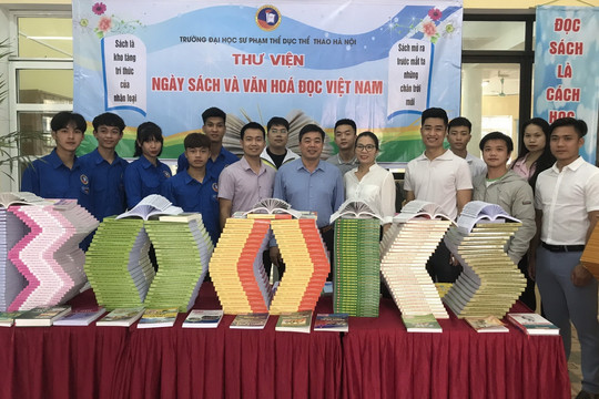 Trường ĐH Sư phạm Thể dục thể thao tổ chức “Ngày sách và Văn hóa đọc Việt Nam” năm 2022