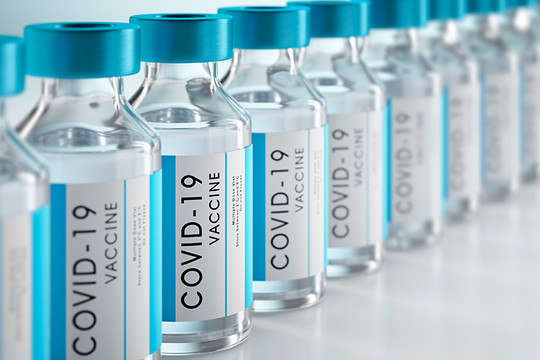Nghiên cứu cho thấy những người tiêm vaccine Sinovac có nguy cơ gặp phải các triệu chứng COVID-19 mức độ nặng cao gấp 5 lần so với người tiêm vaccine Pfizer