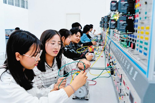 Trung Quốc sửa đổi Luật giáo dục nghề nghiệp