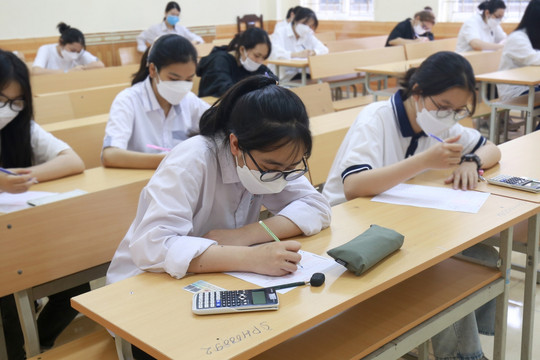 Hơn 2.000 thí sinh dự thi đánh giá năng lực của Trường ĐHSPHà Nội