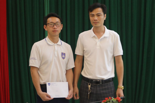 Chàng sinh viên dân tộc Mông chinh phục học bổng quốc tế