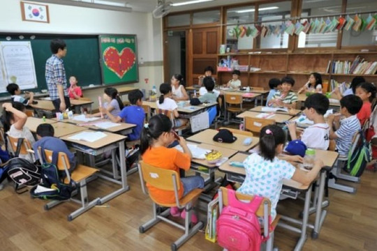 Trẻ em Hàn Quốc không hạnh phúc vì áp lực học tập