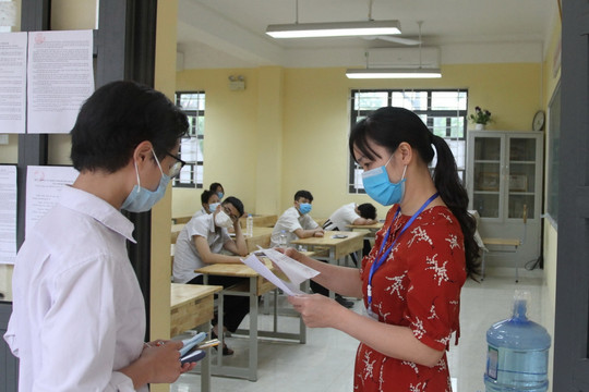 Hà Nội: Học sinh đã hoàn thành đăng ký dự tuyển vào lớp 10