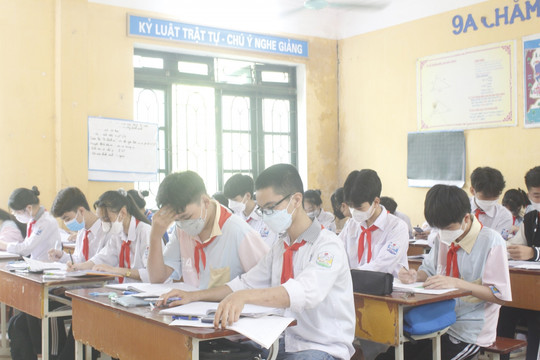 Bắc Giang: Ôn tập song hành với hướng nghiệp cho học sinh lớp 9
