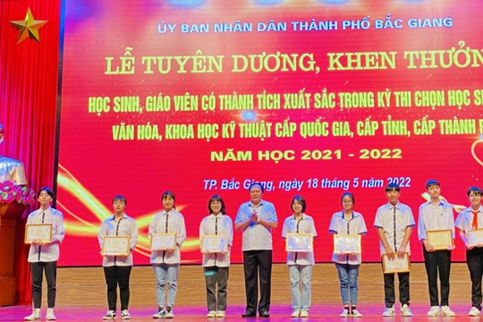Năm thứ ba liên tiếp thành phố Bắc Giang dẫn đầu học sinh giỏi cấp tỉnh