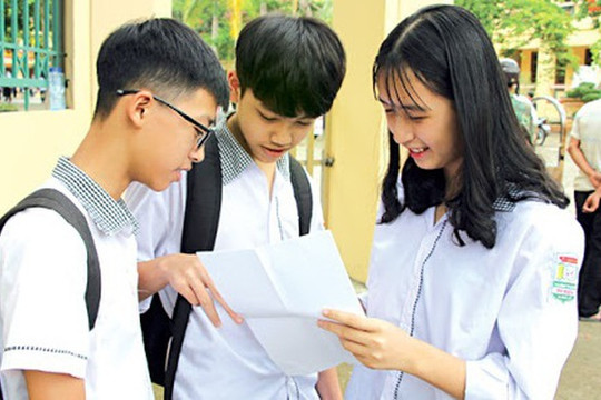 Phú Thọ: Gần 1.000 thí sinh cạnh tranh 440 chỉ tiêu vào Trường THPT Chuyên Hùng Vương