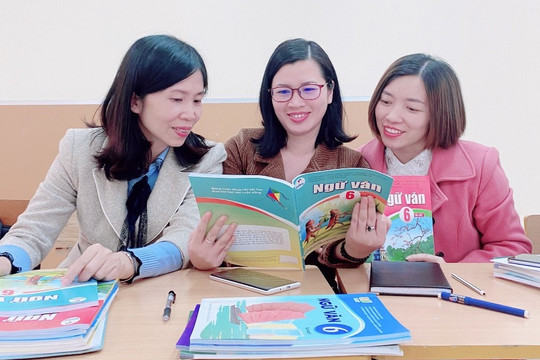 Bắc Giang: Không vận động học sinh mua xuất bản phẩm ngoài danh mục SGK