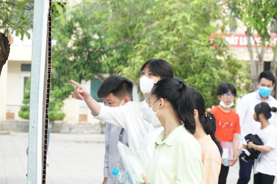 Các trường THPT tại Nghệ An lần lượt công bố điểm chuẩn vào lớp 10 đợt 1