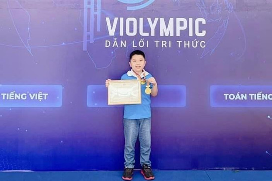 Nguyễn Tiến Nam đoạt điểm tuyệt đối SIMOC 2022