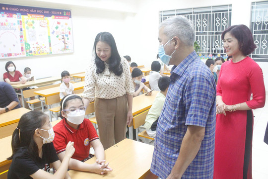 Phát động chiến dịch tiêm chủng vắc xin phòng Covid-19 trên địa bàn quận Ba Đình.