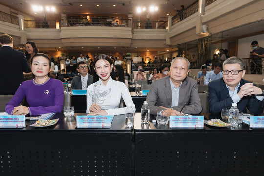 Hoa hậu Thùy Tiên trở thành đại sứ truyền thông cho du lịch