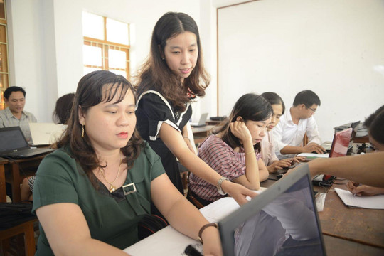 Hà Nội phê duyệt 31 chương trình bồi dưỡng cán bộ quản lý, giáo viên