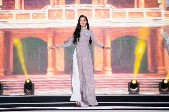 Á hậu Bảo Ngọc được chọn dự thi Hoa hậu Liên lục địa