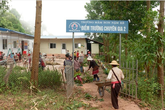 Huyện biên giới Mường Nhé (Điện Biên) nhộn nhịp chuẩn bị năm học mới