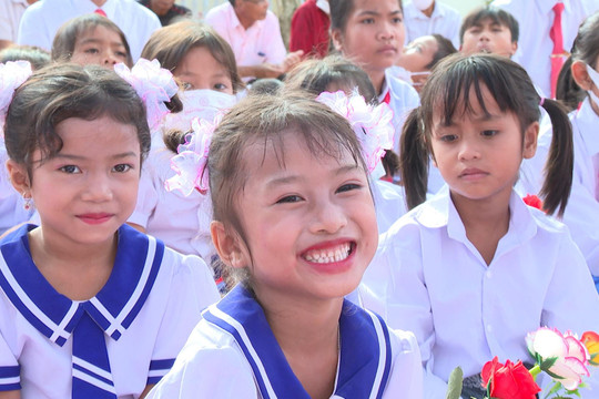 Học sinh miền núi Quảng Trị vui tươi trong ngày khai giảng