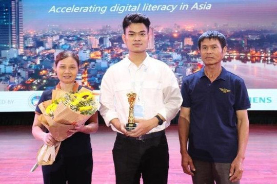 Việt Nam giành quán quân thi kỹ năng công nghệ số toàn châu Á