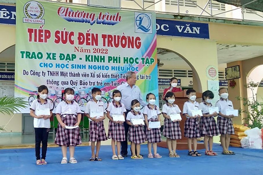 Tiền Giang khởi động chương trình Tiếp sức đến trường năm 2022