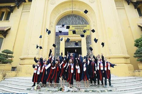 Trường Quốc tế - Đại học Quốc gia Hà Nội xét tuyển bổ sung