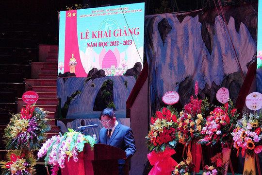 Trường Trung cấp Nghệ thuật Xiếc và Tạp kỹ Việt Nam khai giảng năm học mới