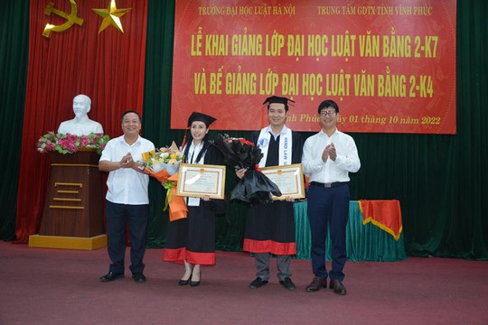 Đại học Luật Hà Nội trao bằng tốt nghiệp và khai giảng khóa mới tại Vĩnh Phúc