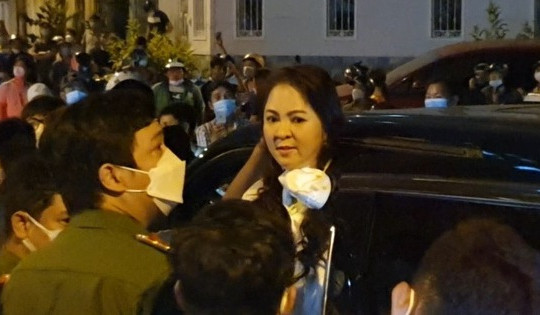 Con trai bà Nguyễn Phương Hằng gửi đơn xin giảm nhẹ hình phạt cho mẹ