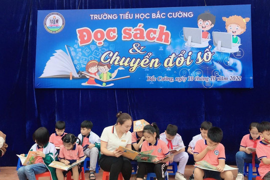 Trường học Lào Cai đa dạng hoạt động hưởng ứng ngày 'Chuyển đổi số quốc gia'