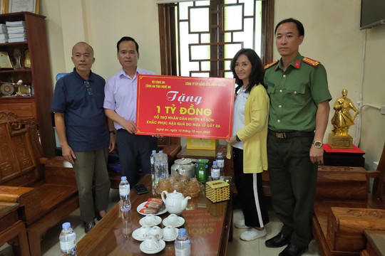 Tập đoàn Masan đóng góp 1 tỷ đồng hỗ trợ người dân huyện Kỳ Sơn