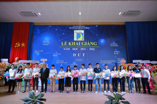 Trường ĐH Bách khoa Đà Nẵng đón 3.200 tân sinh viên nhập học